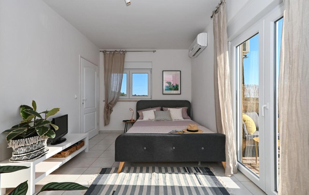 Dream Apartment Milna Milna  Exterior photo